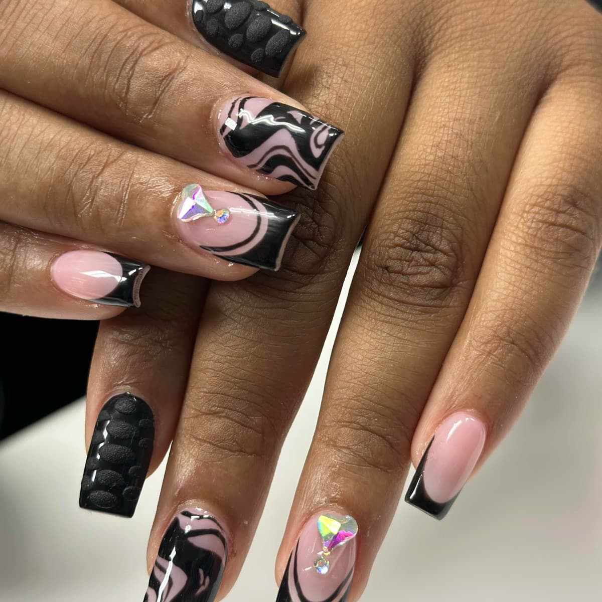 https://cdn.nailzy.com/jobs/6781a0d0ae93b9de306a6858