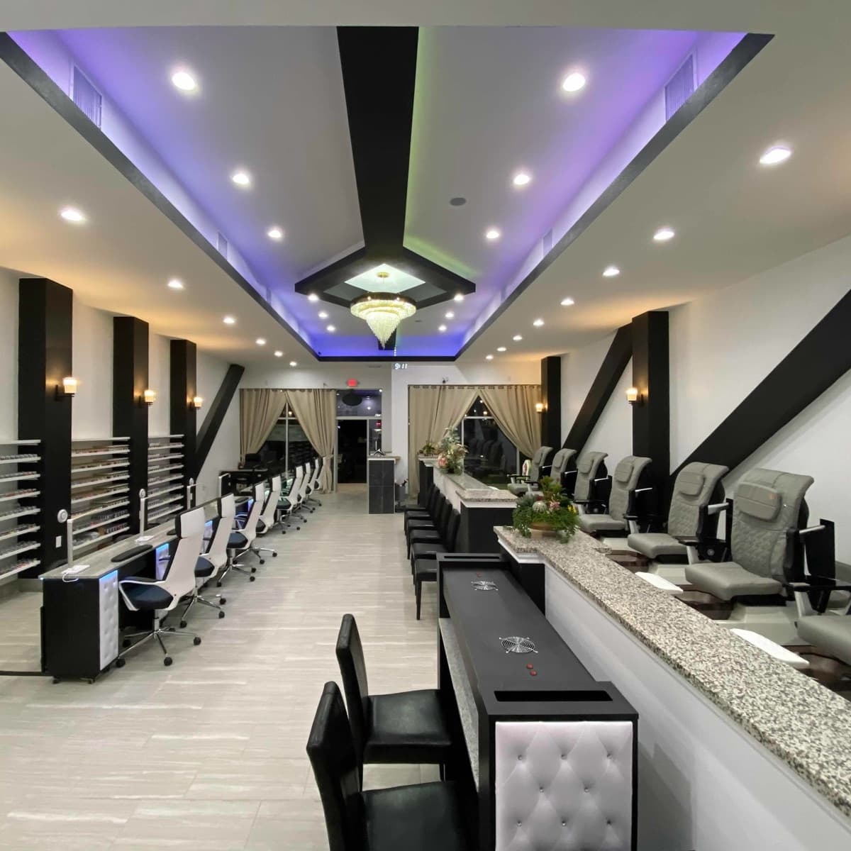 Avanti nails