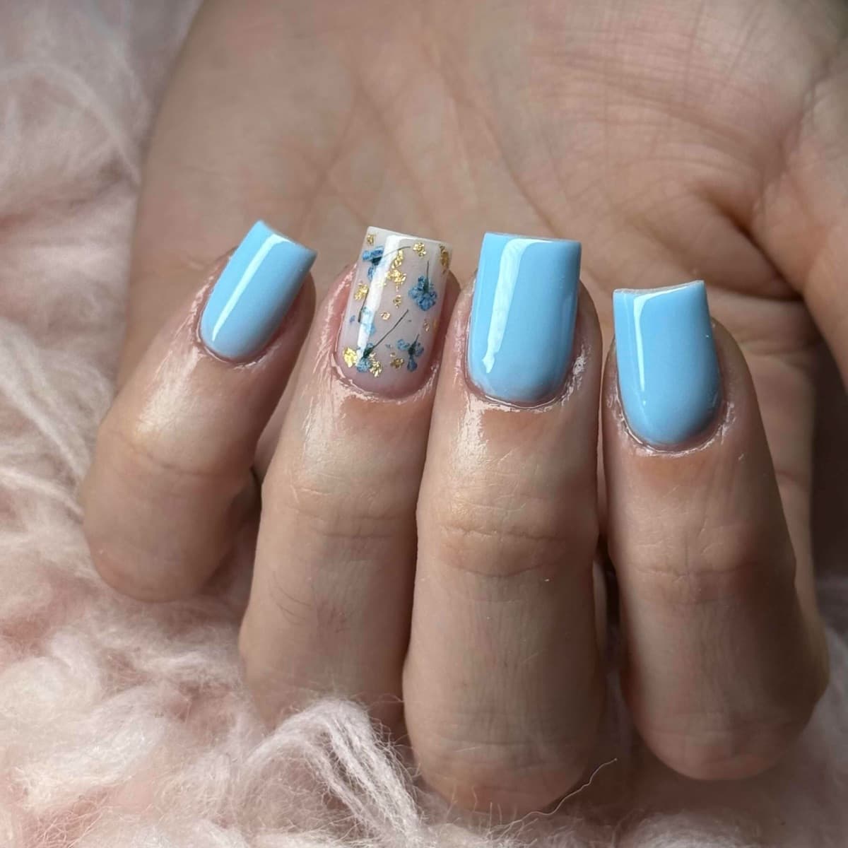 https://cdn.nailzy.com/jobs/682f458b97ea3e61d5f9d7a3