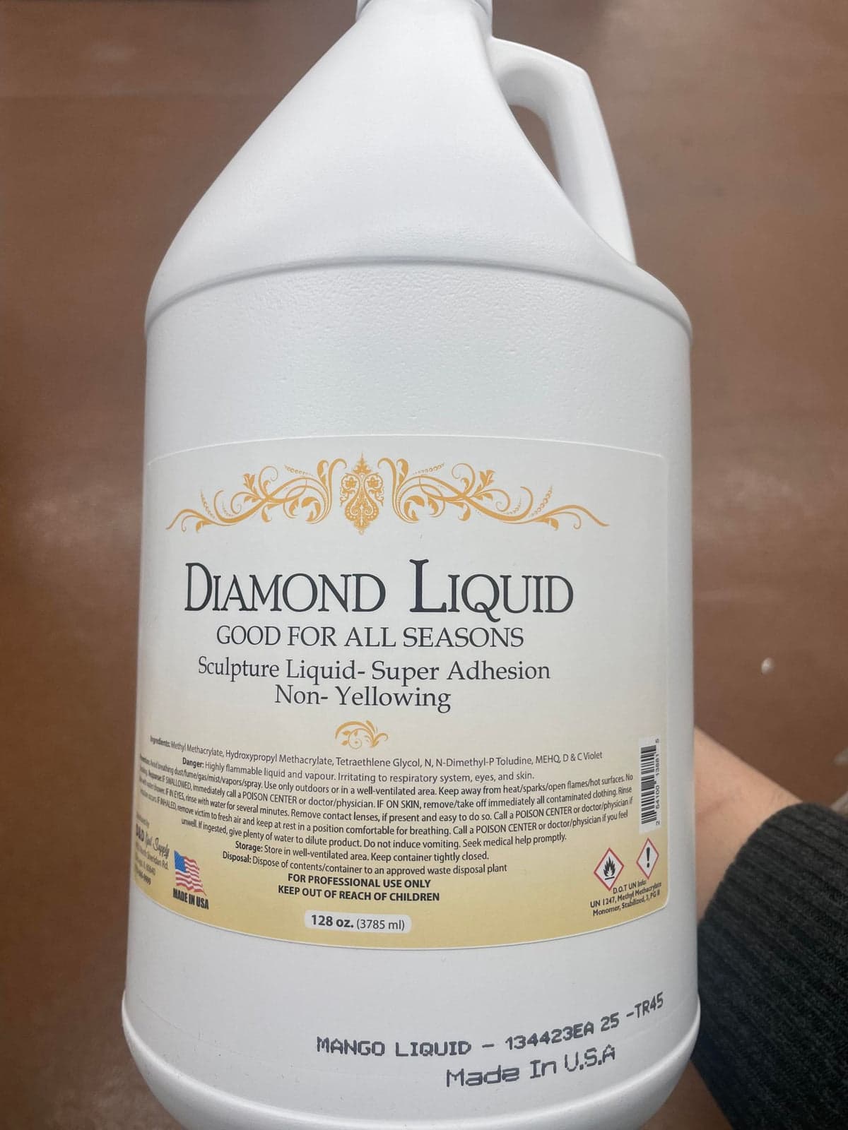 Diamond Acrylic Liquid for All Seasons