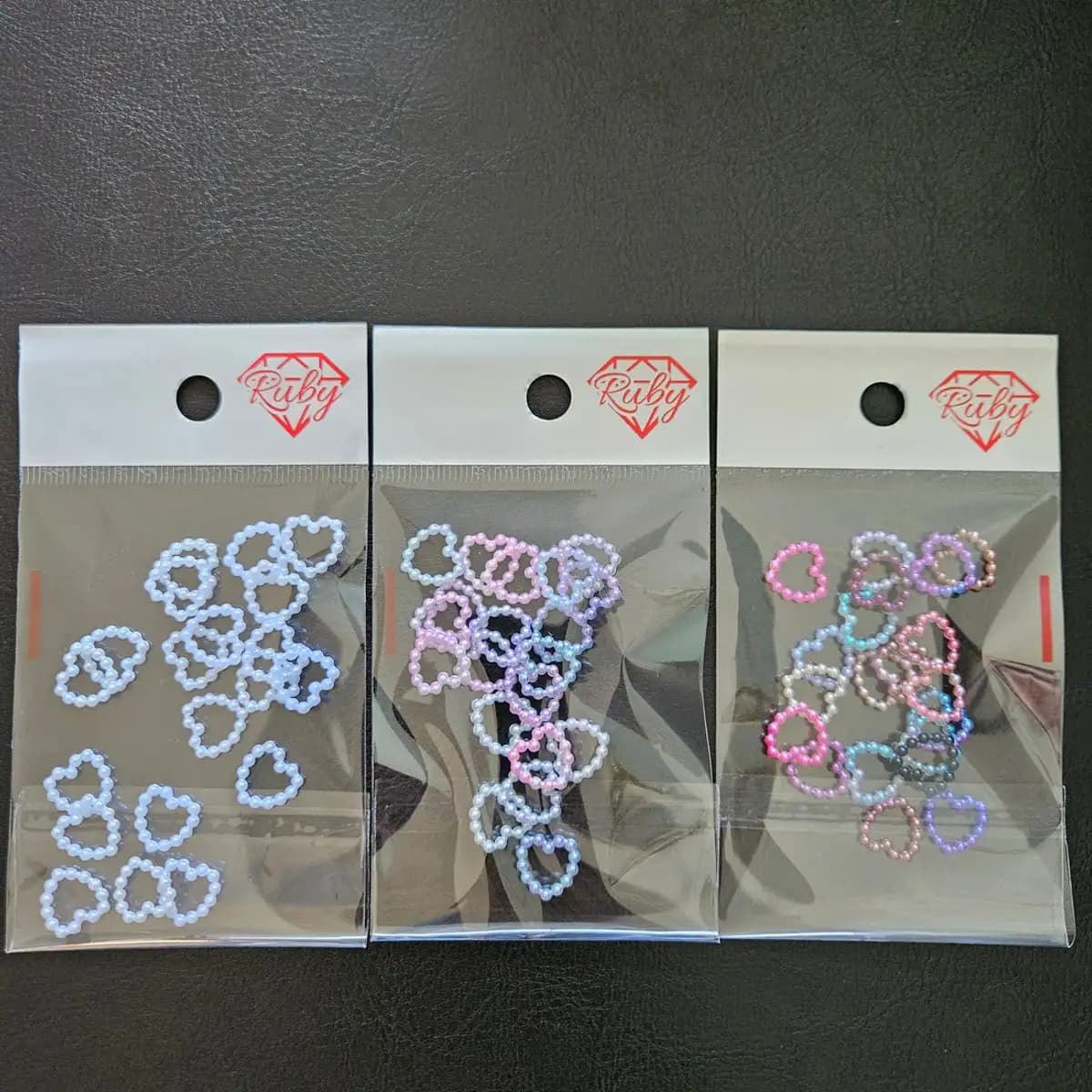 20pcs Heart Pearl Nail Charms
