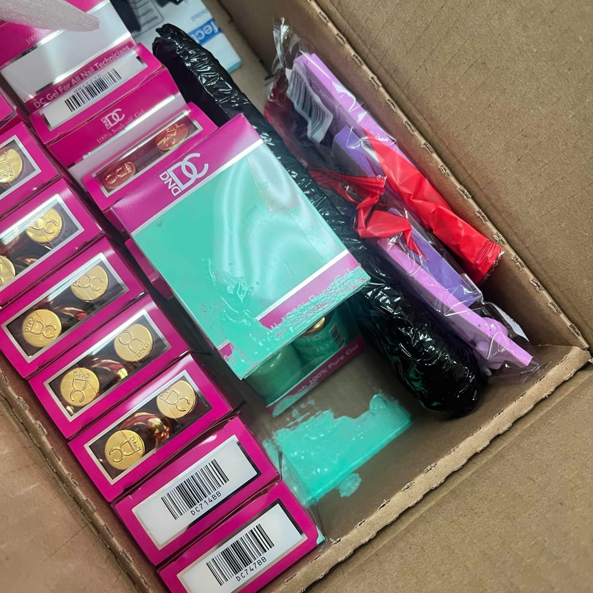 https://cdn.nailzy.com/reviews/680ac2aee88060802f1b2c35