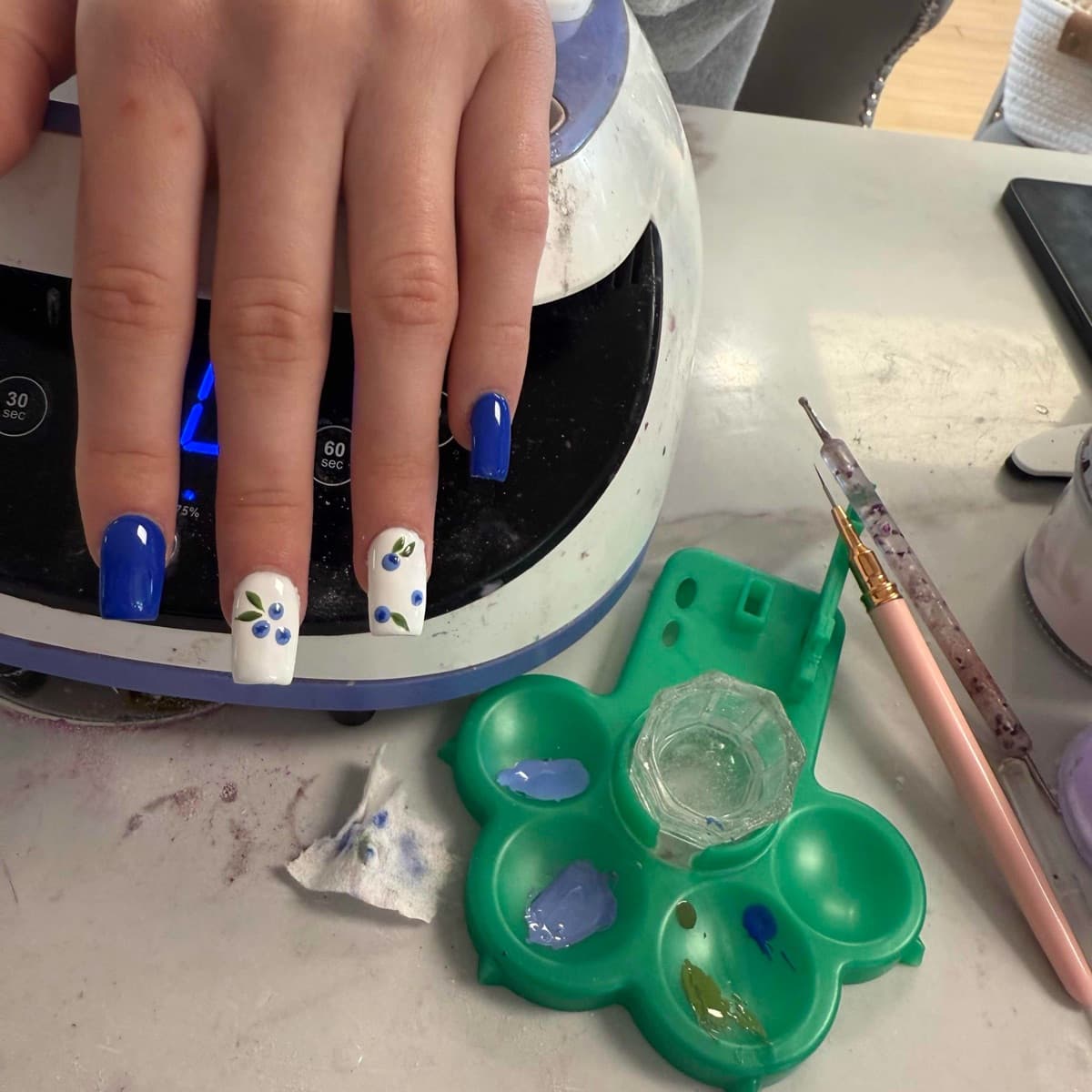 https://cdn.nailzy.com/reviews/68746b9d8ca309aee4436777